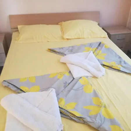 Сasa de vacaciones Вила Кичево Varna